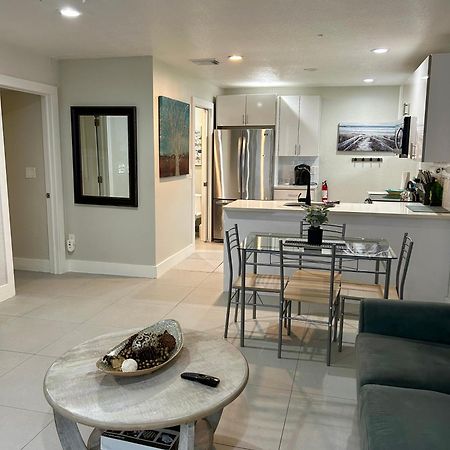Close To Everything! Perfect Basecamp For Wpb West Palm Beach Exteriör bild