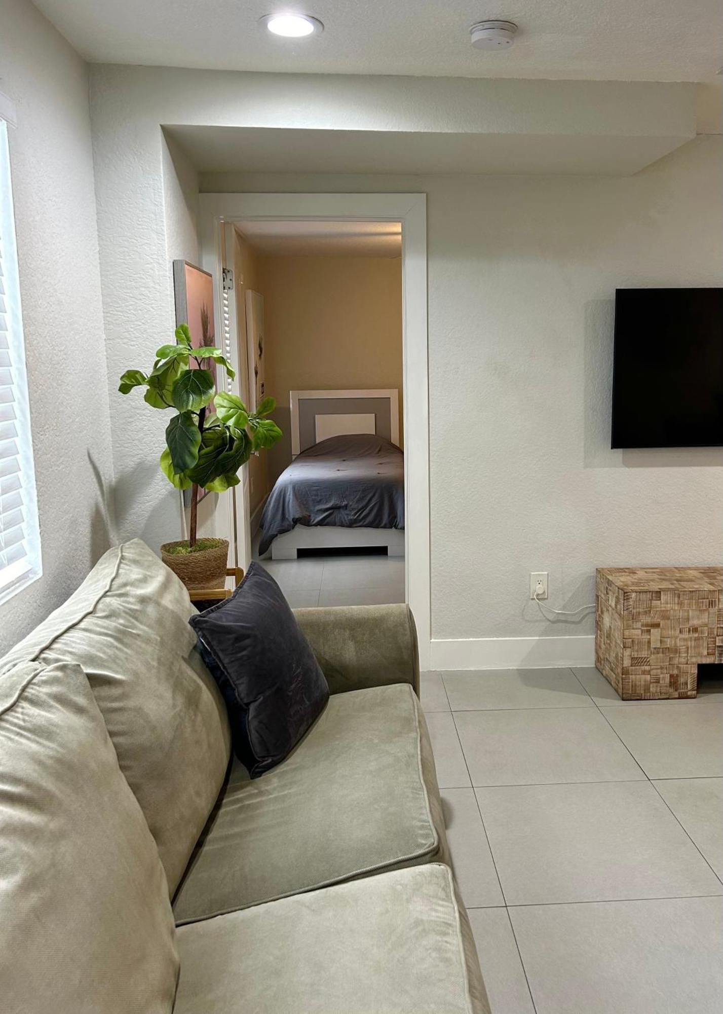 Close To Everything! Perfect Basecamp For Wpb West Palm Beach Exteriör bild